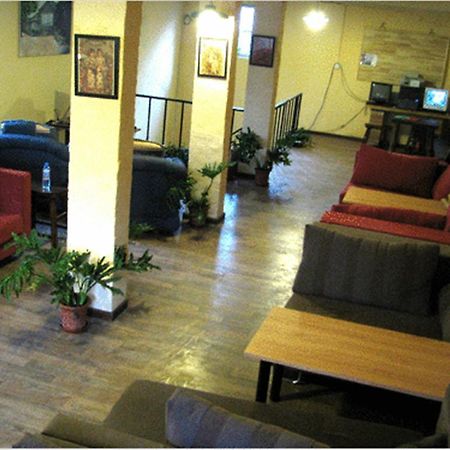 P.Loft Youth Hostel Пекин Экстерьер фото
