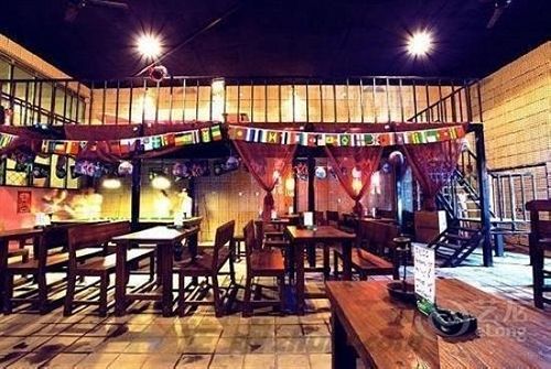 P.Loft Youth Hostel Пекин Экстерьер фото